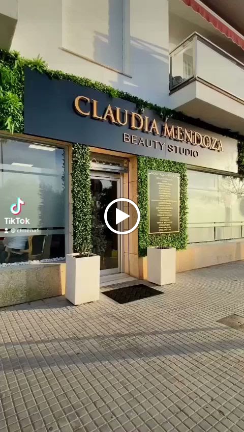 CLAUDIA MENDOZA BEAUTY STUDIO — Del propietario