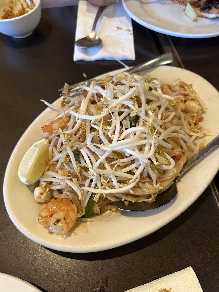 Pad thai
