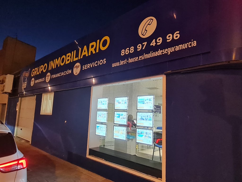 BEST HOUSE Inmobiliaria Gupo Inmobiliario y Financiero en Molina de Segura — Exterior
