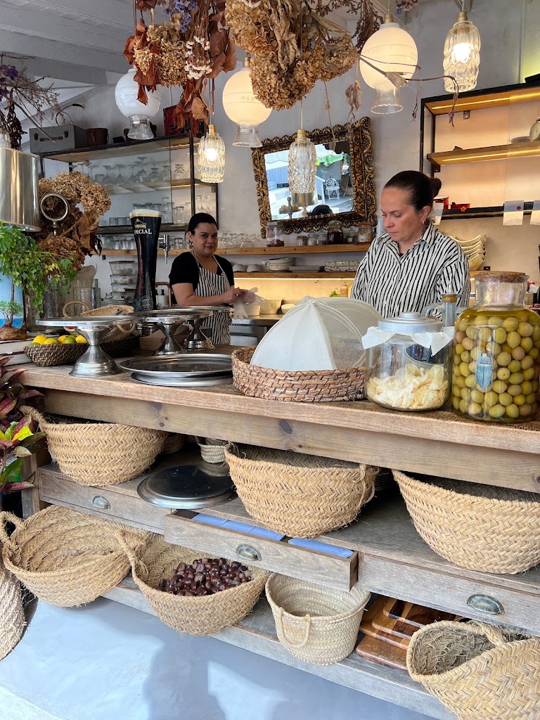 Casa del Drago — Comida y bebida