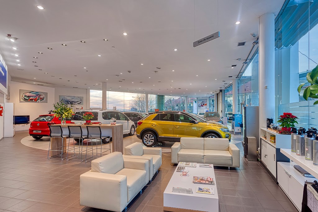 Vepersa Villagarcia de Arosa - Concesionario Oficial Volkswagen — Interior