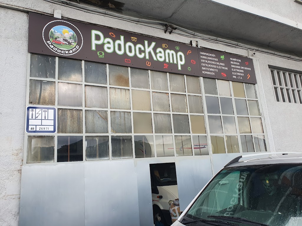 Padockamp — Exterior