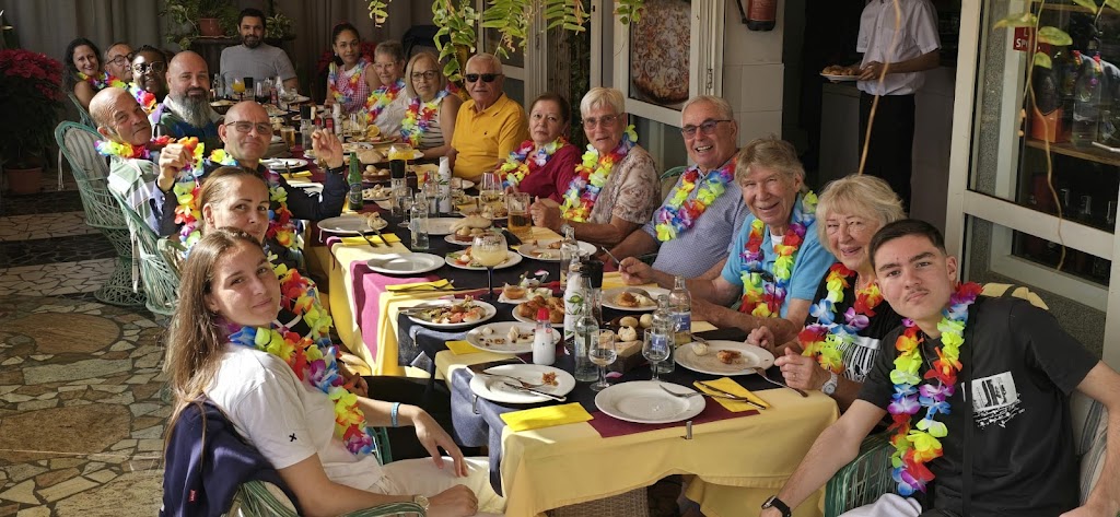 Bar restaurante El jardin de Joaquin playa del cura
