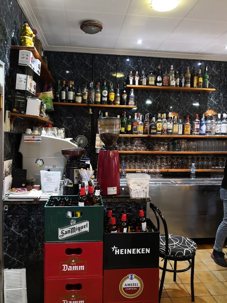 Bar Salinas — Ambiente