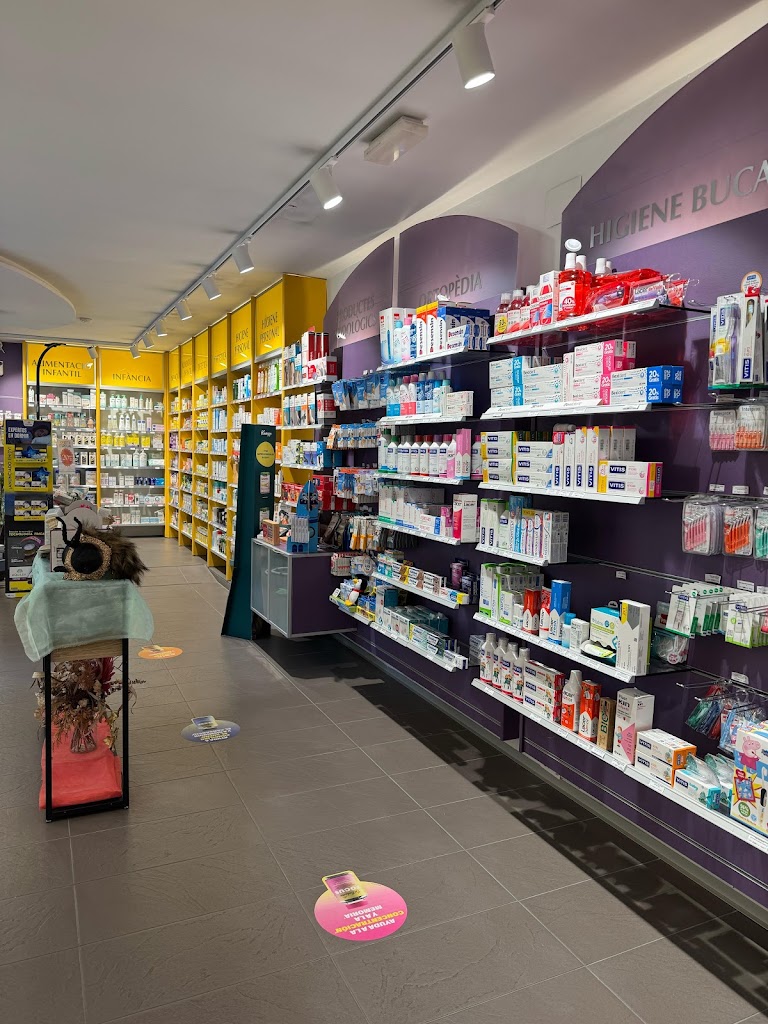 Farmacia Mireia Casteys — Del propietario