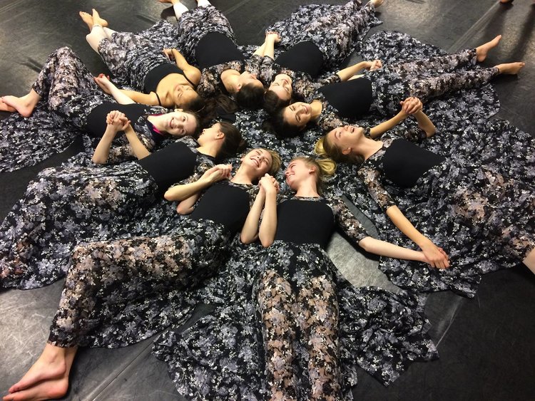  The Woodstock School of Ballet