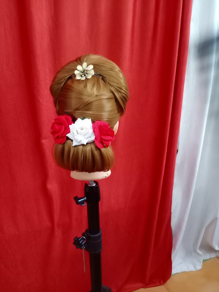 Queens Beauty Parlour