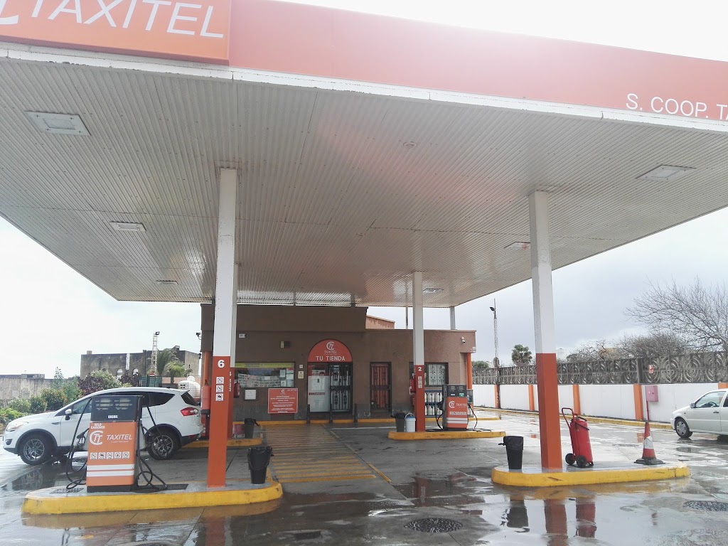 Estacion de servicio Cepsa — Estacion de servicio