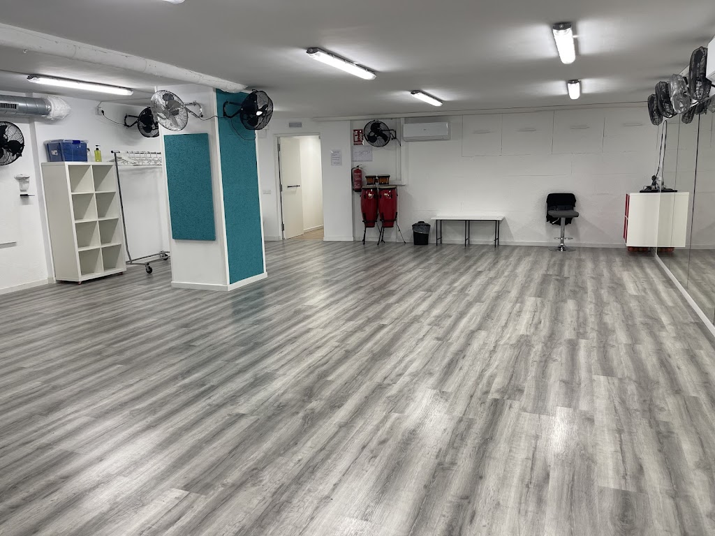 Ritmo y Tumbao | Escuela de baile