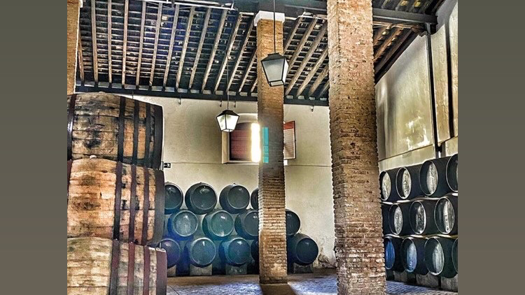 Urium. Bodegas de Crianza y Expedicion Jerez de la Frontera