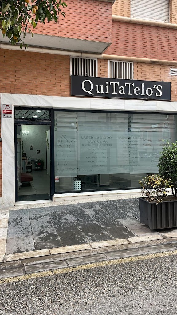 Quitatelo's — Exterior