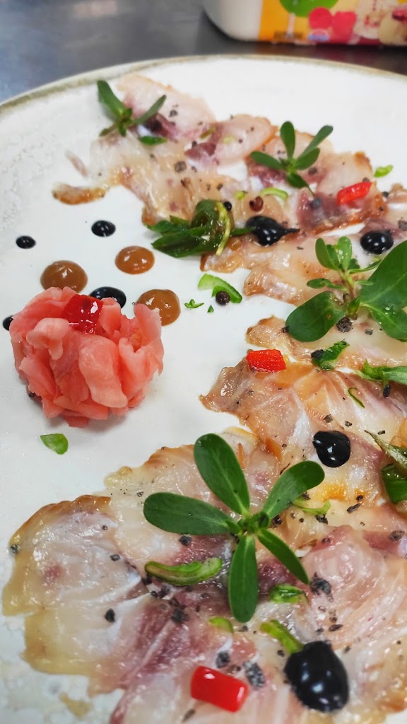 Restaurante Canton — Comida y bebida