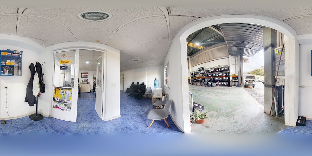 Neumaticos Guerrero Coin — Street View y 360deg