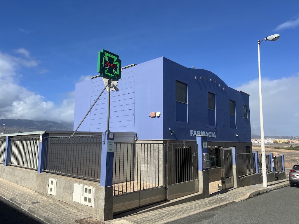 Farmacia Playa del Hombre, Telde. Lcdo. Carlos Apolinario Tenorio — Del propietario