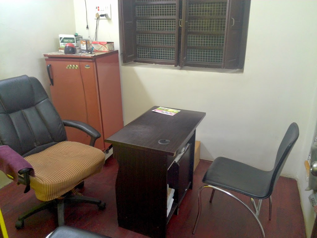 Dr MIRZA SAYEED BAIG ,Aliya Children's Clinic& VACCINATION CENTER NEW BORN CONSULTANT