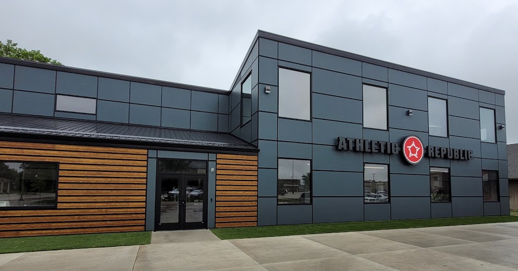  Athletic Republic Spirit Lake