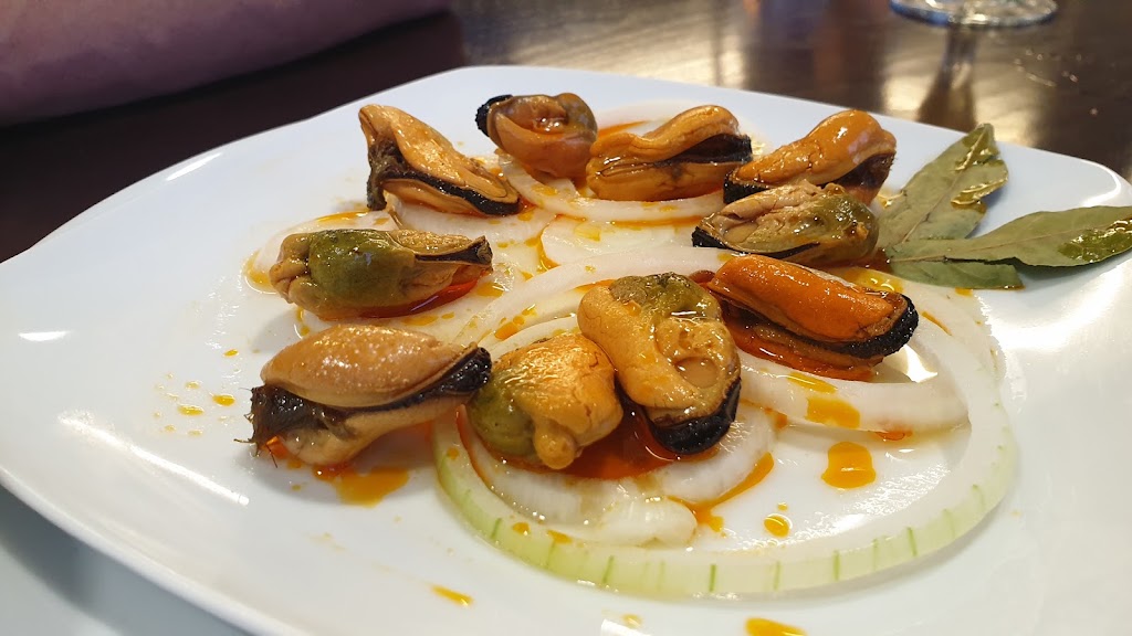 Cafetaria Rodeo — Comida y bebida