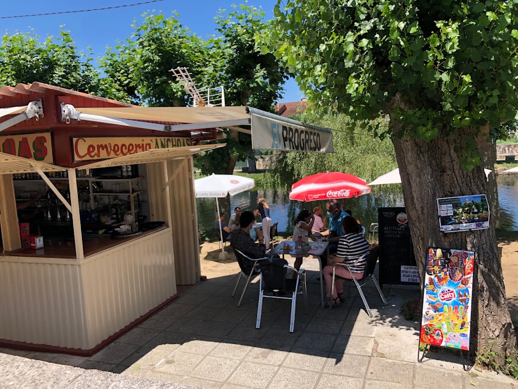 Cerveceria Anchoas — Ambiente