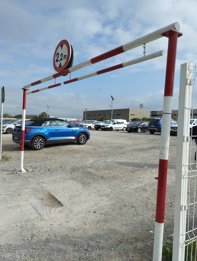 Public parking space — Estacionamiento