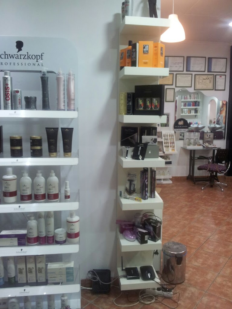 Peluqueria Y Estetica Nova