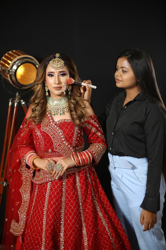 Makeup By Nisha Kujur
