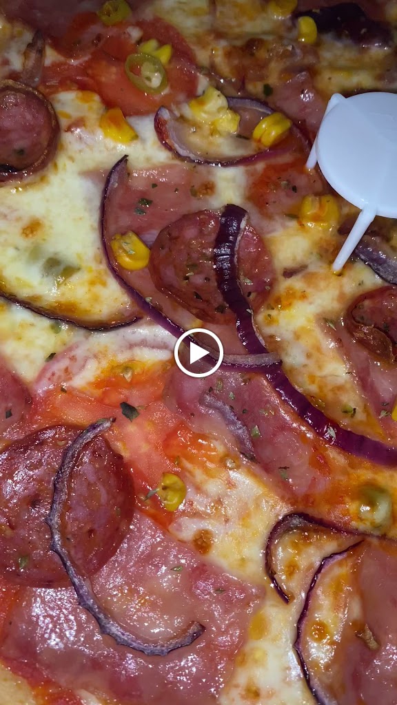 Pizzeria El Italiano — Comida y bebida
