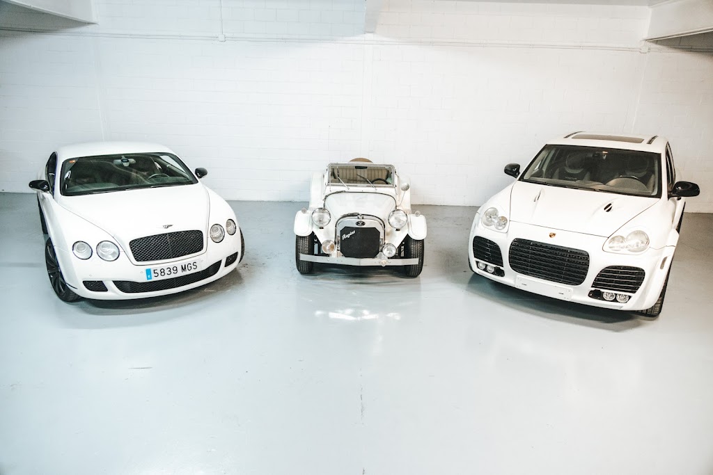 Car Holics - Car rental Spain