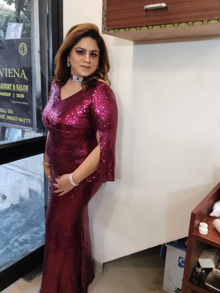 Diviena Makeup Academy Salon