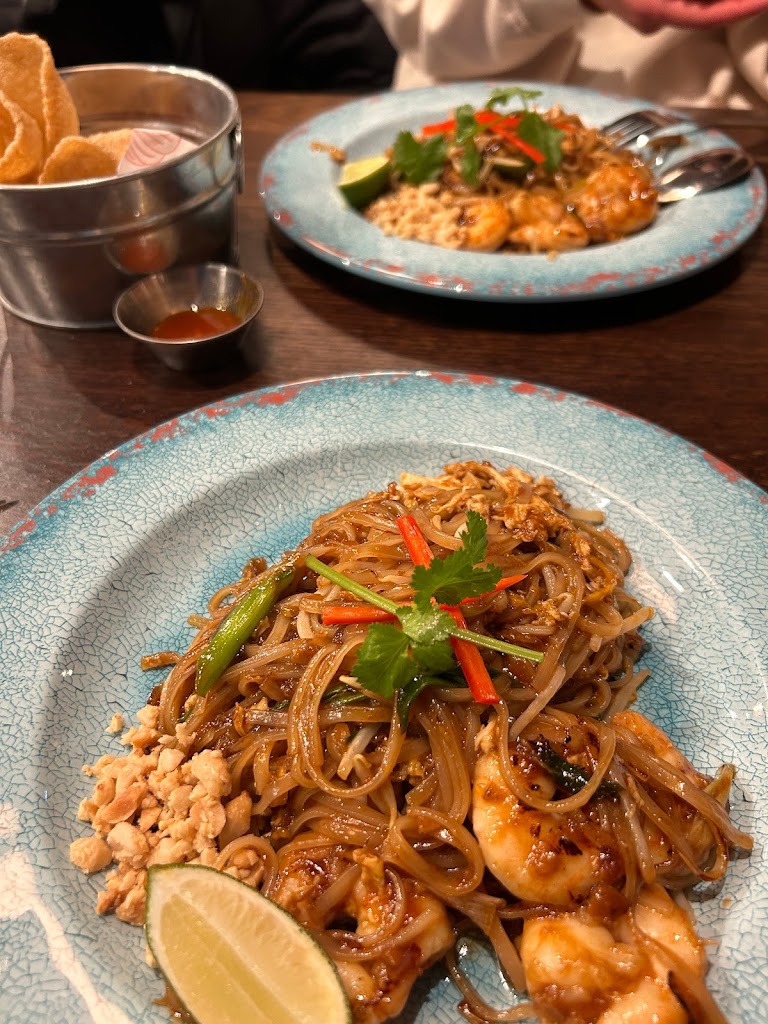 Pad thai