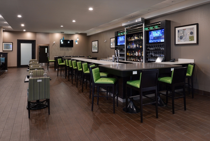Eclipse Restaurant + Lounge in Leduc