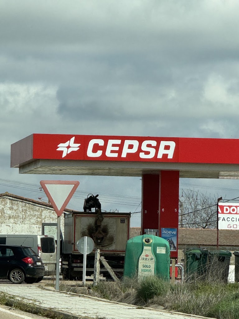 Estacion de servicio Cepsa — Mas recientes