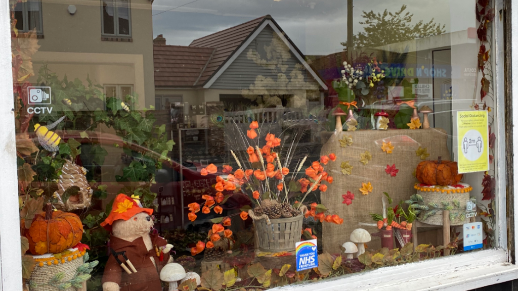 Lily Bows Bespoke Floristry