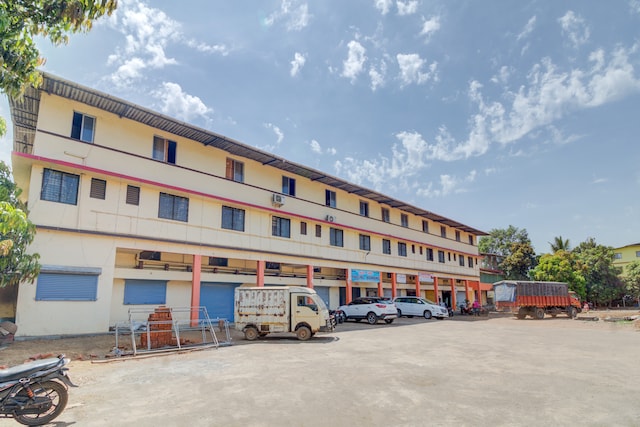 Oyo 71273 Hotel Shreejay Nx