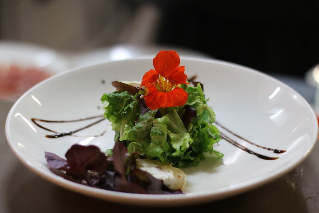 Restaurante El Maestro — Comida y bebida