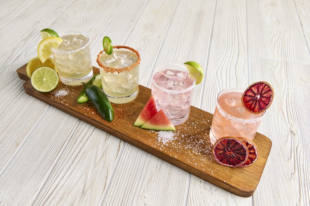  Waverly Beach Bar & Grille