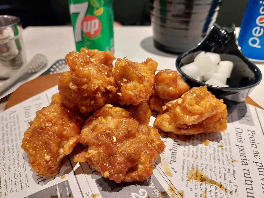 bb.q CHICKEN五華家樂福店 的照片