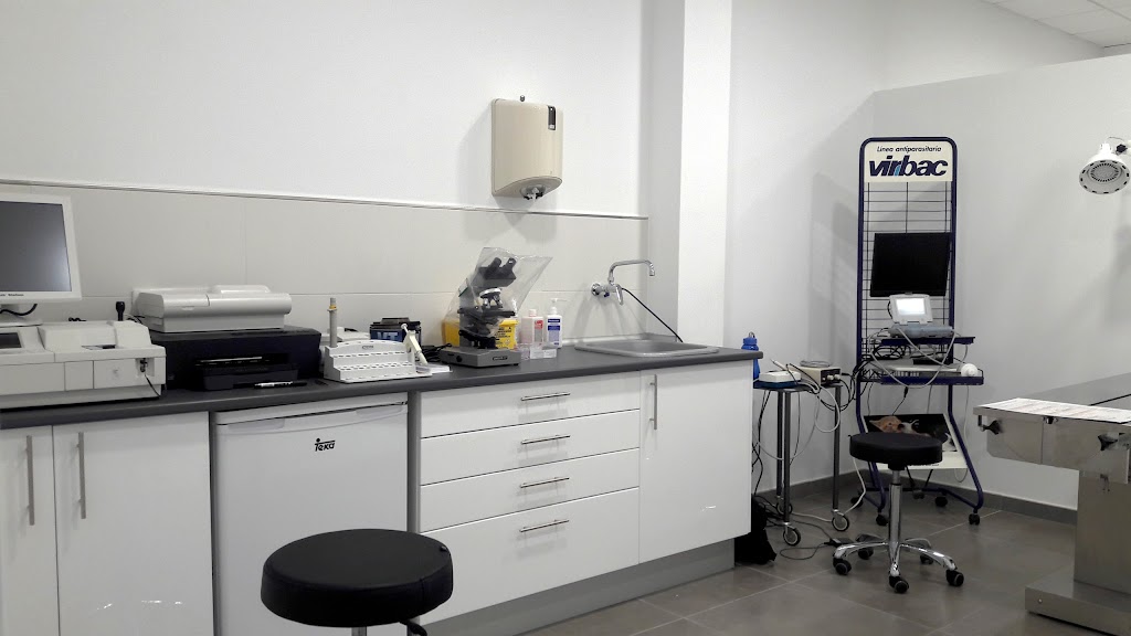 CLINICA VETERINARIA MAYOR 18