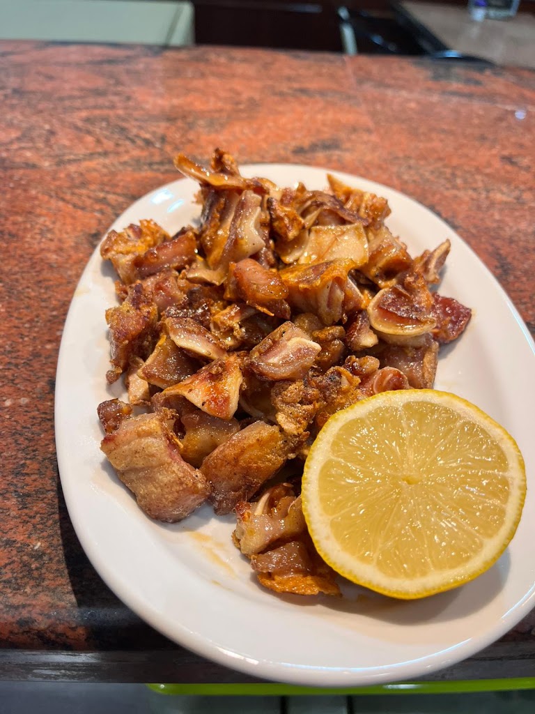 Bar Cafe El Botijo — Comida y bebida