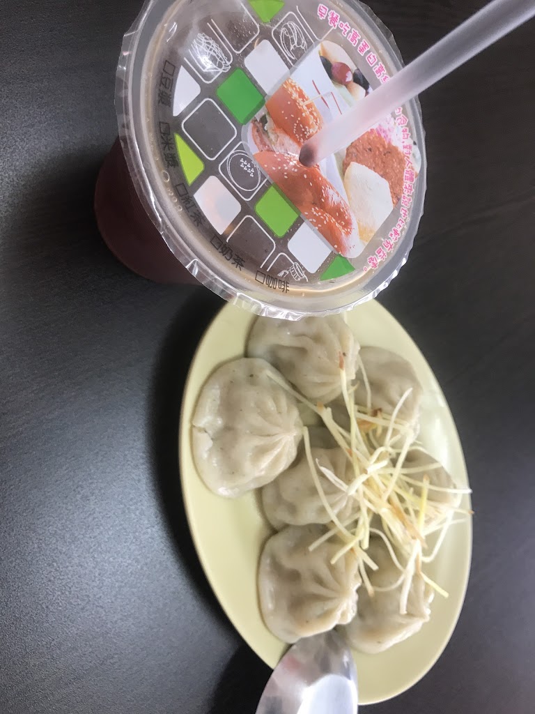 傻師傅湯包 新化店 的照片