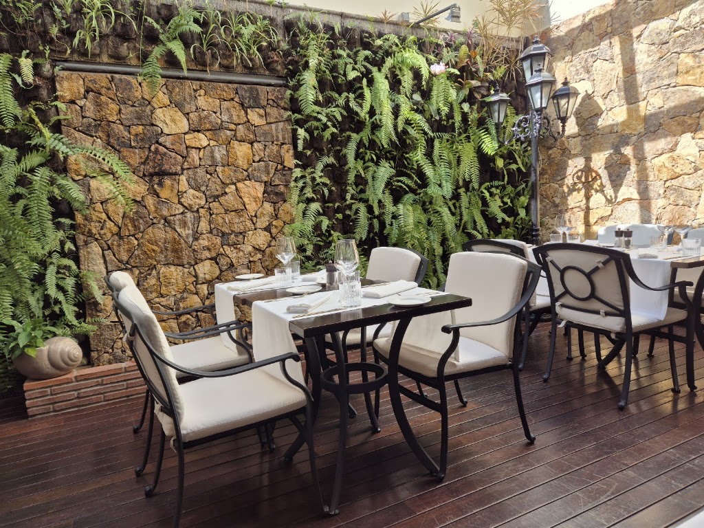 Restaurante Patanegra57 — Ambiente