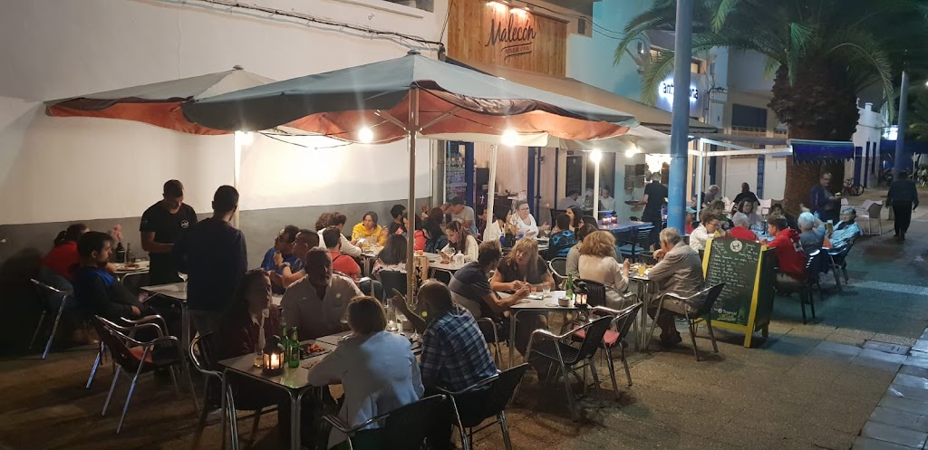 Malecon Restaurante & Copas