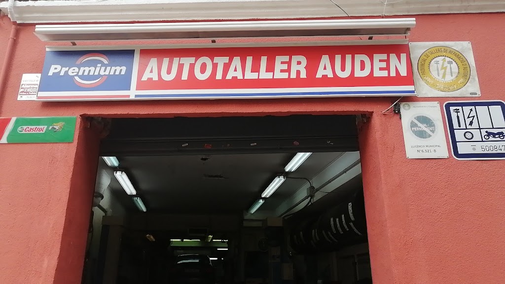 Autotaller Auden — Exterior