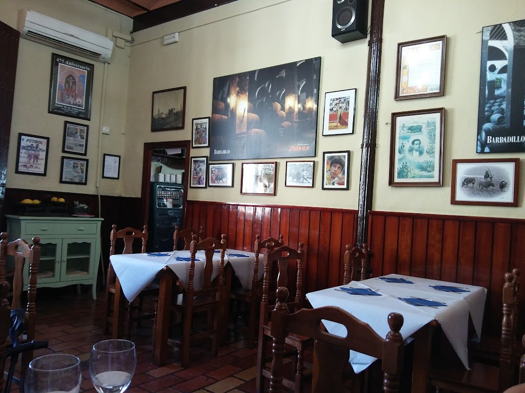 Restaurante Mingalario — Ambiente