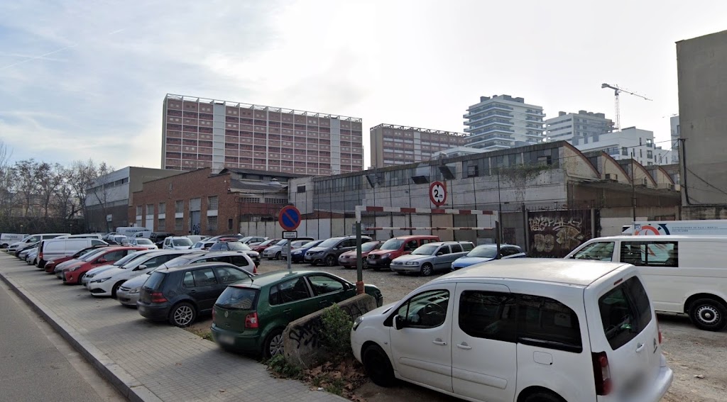 Aparcamiento Gratuito — Estacionamiento