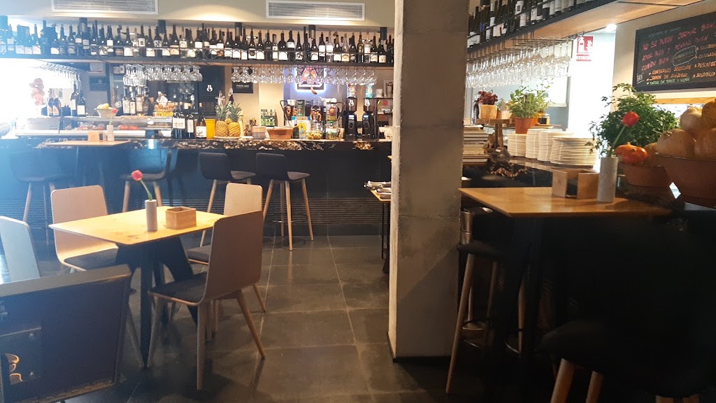 Bra Cafe Arturo — Ambiente