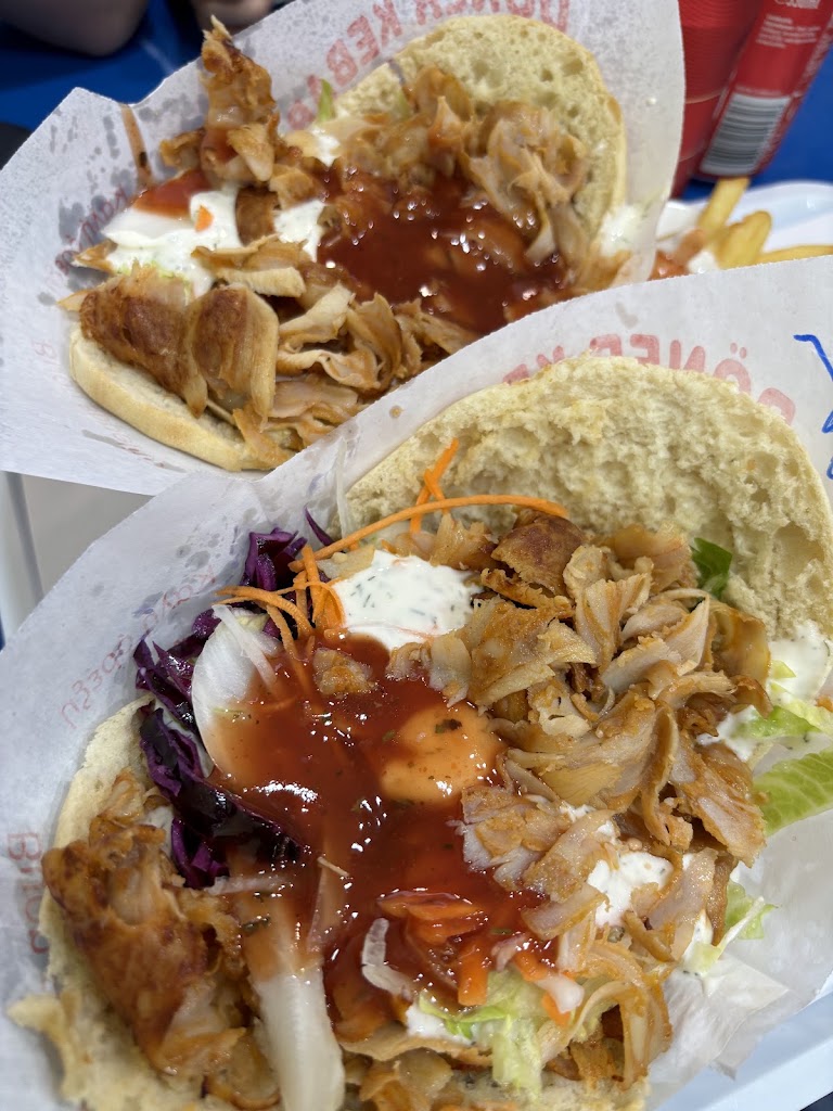Maliano Doner Kebab Pizzeria — Comida y bebida