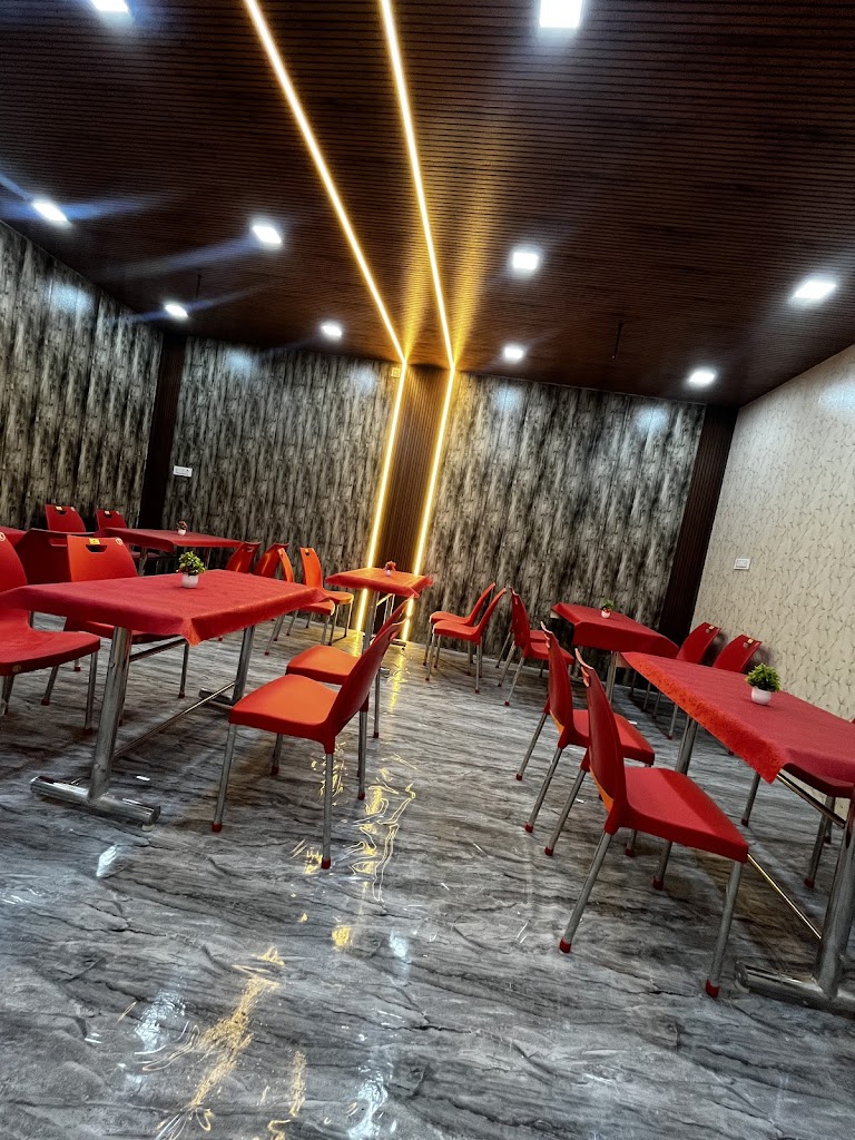Delicious Food Restaurant And Bakery