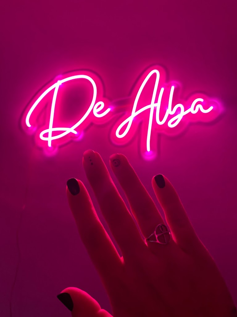 De Alba — Una