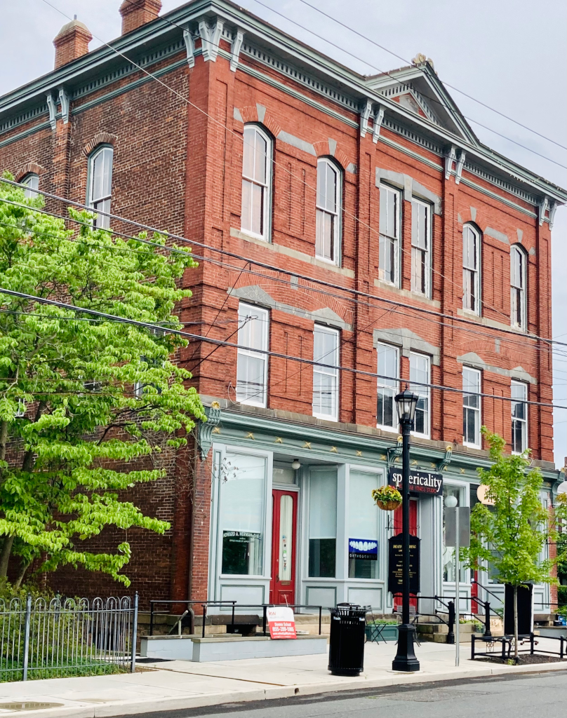  Evolution Studio, LLC