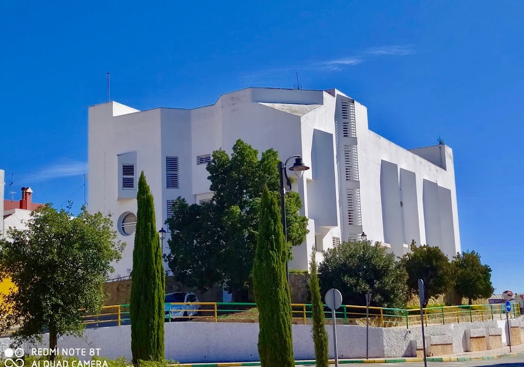 Residencia de Ancianos San Ramon Nonato / Fundacion Ramon Diaz de Bustamante